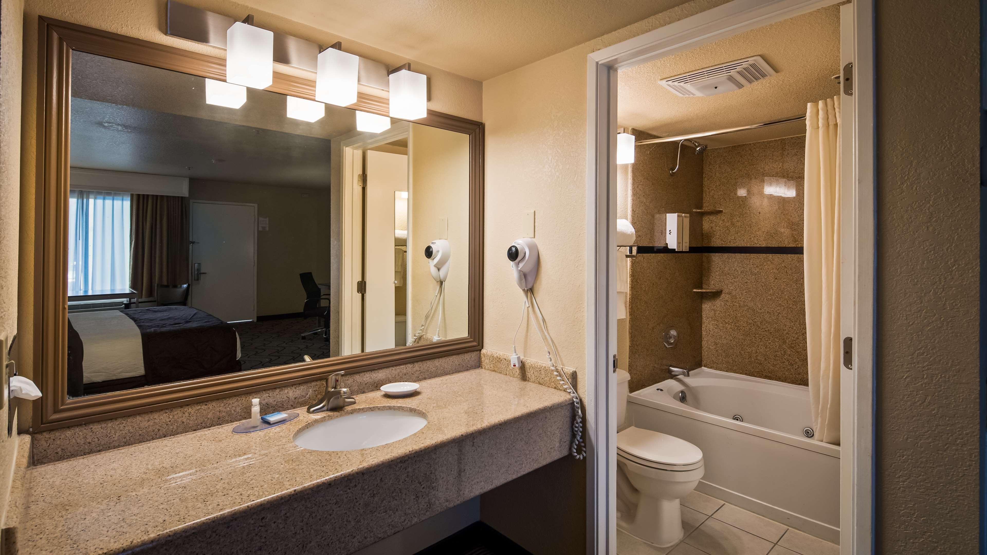 Best Western Heritage Inn Concord Εξωτερικό φωτογραφία