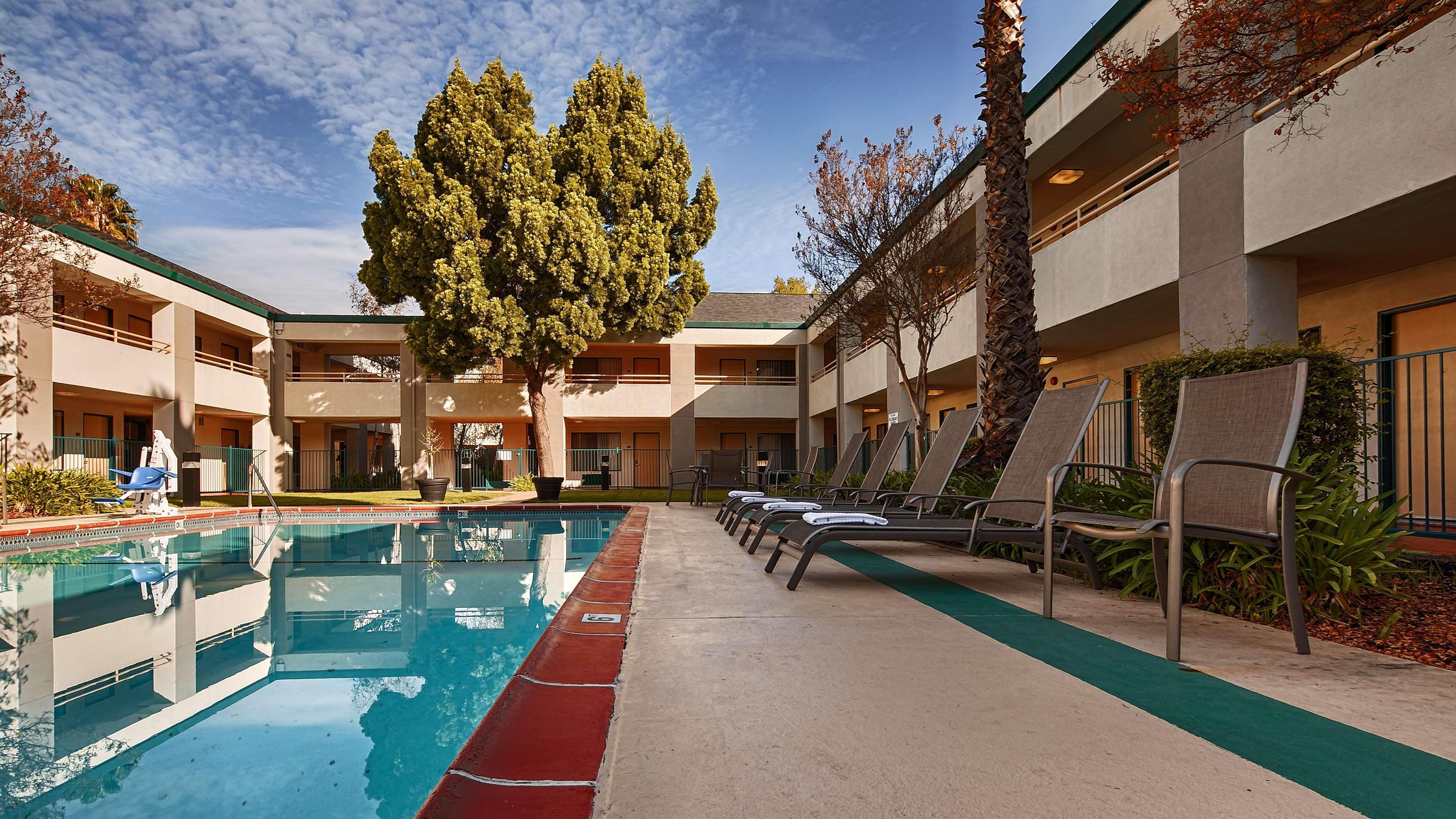 Best Western Heritage Inn Concord Εξωτερικό φωτογραφία