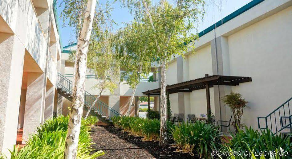 Best Western Heritage Inn Concord Εξωτερικό φωτογραφία